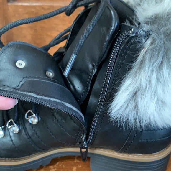 NEW Kari Blue Black Moto Boots With Heel and Faux Fur Trim - Picture 9 of 14